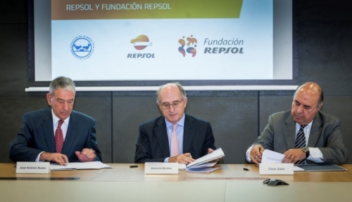 Repsol-y-la-Federación-Española-de-Bancos-de-Alimentos-firman-un-convenio-marco-de-colaboración